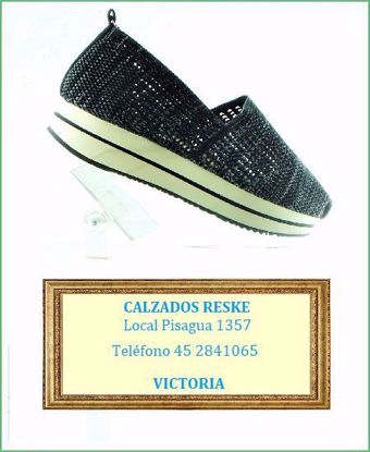 Zapatos deportivos y zapatillas para hombres, mujeres, niñas y niños en la ciudad de Victoria, Provincia de Malleco - Región de la Araucanía, primera ciudad comercial digital de  Chile.